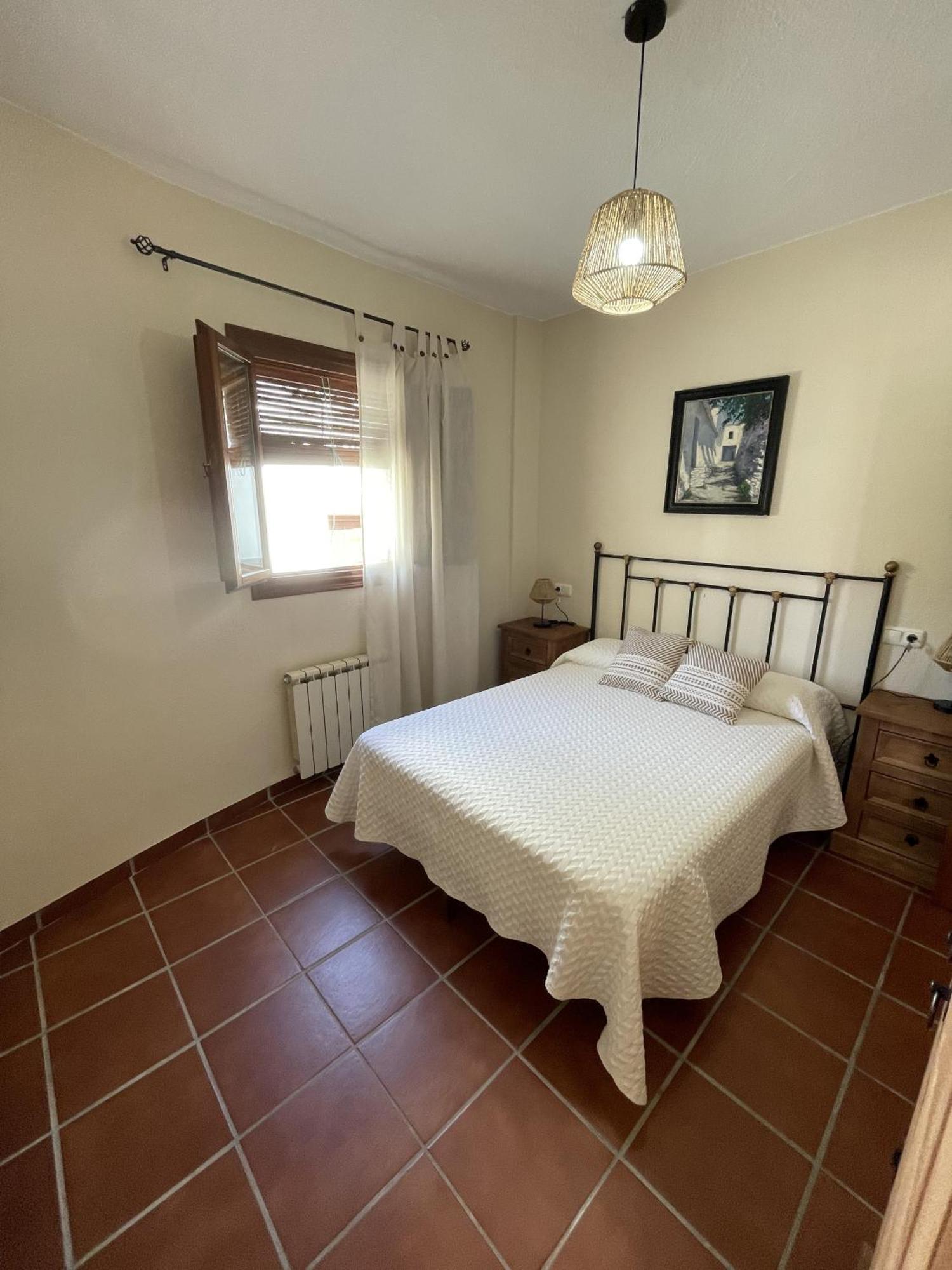 Apartamentos Rurales Las Chimeneas Capileira Bagian luar foto